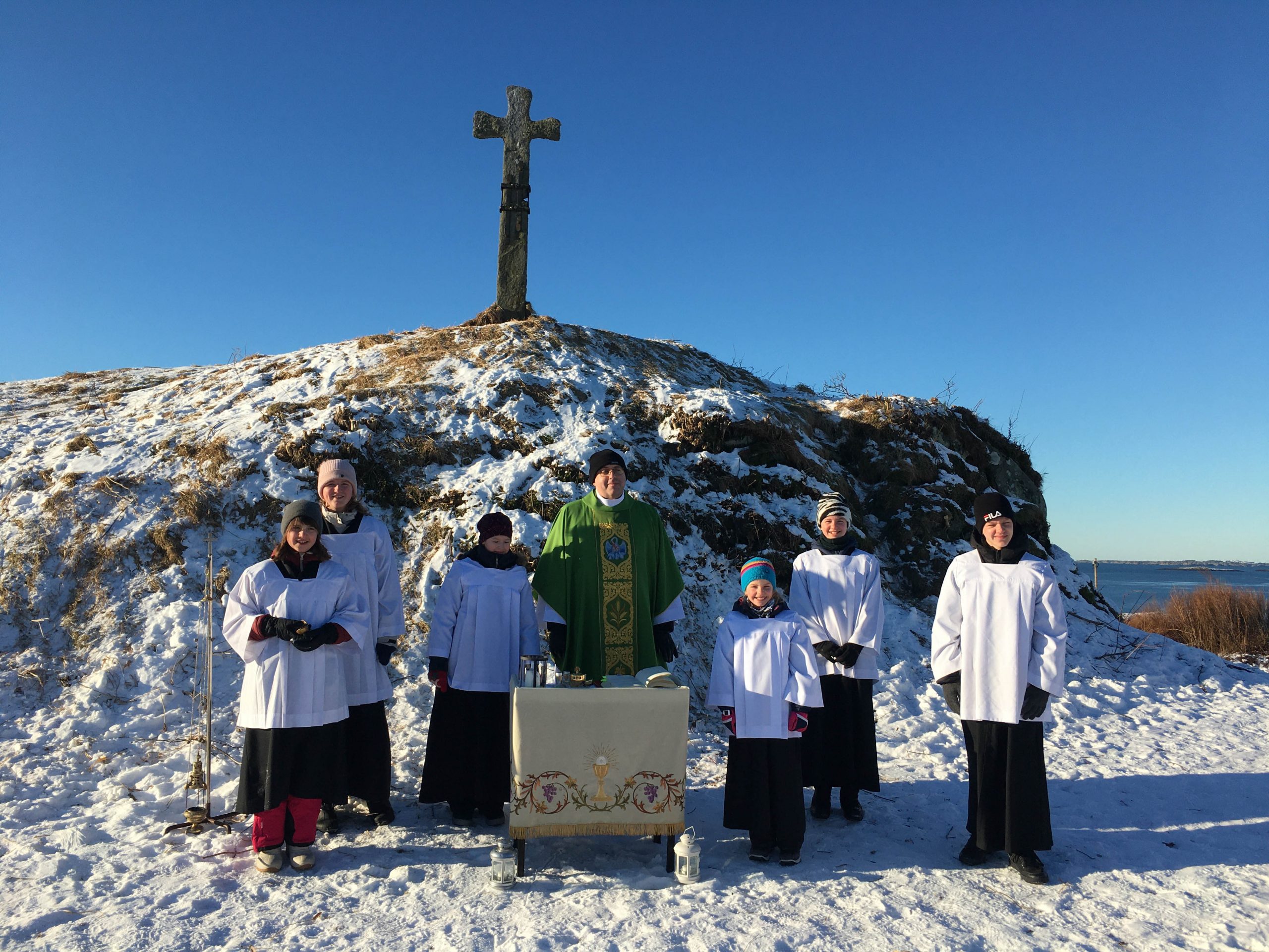 Katolsk messe på Krosshaugen.