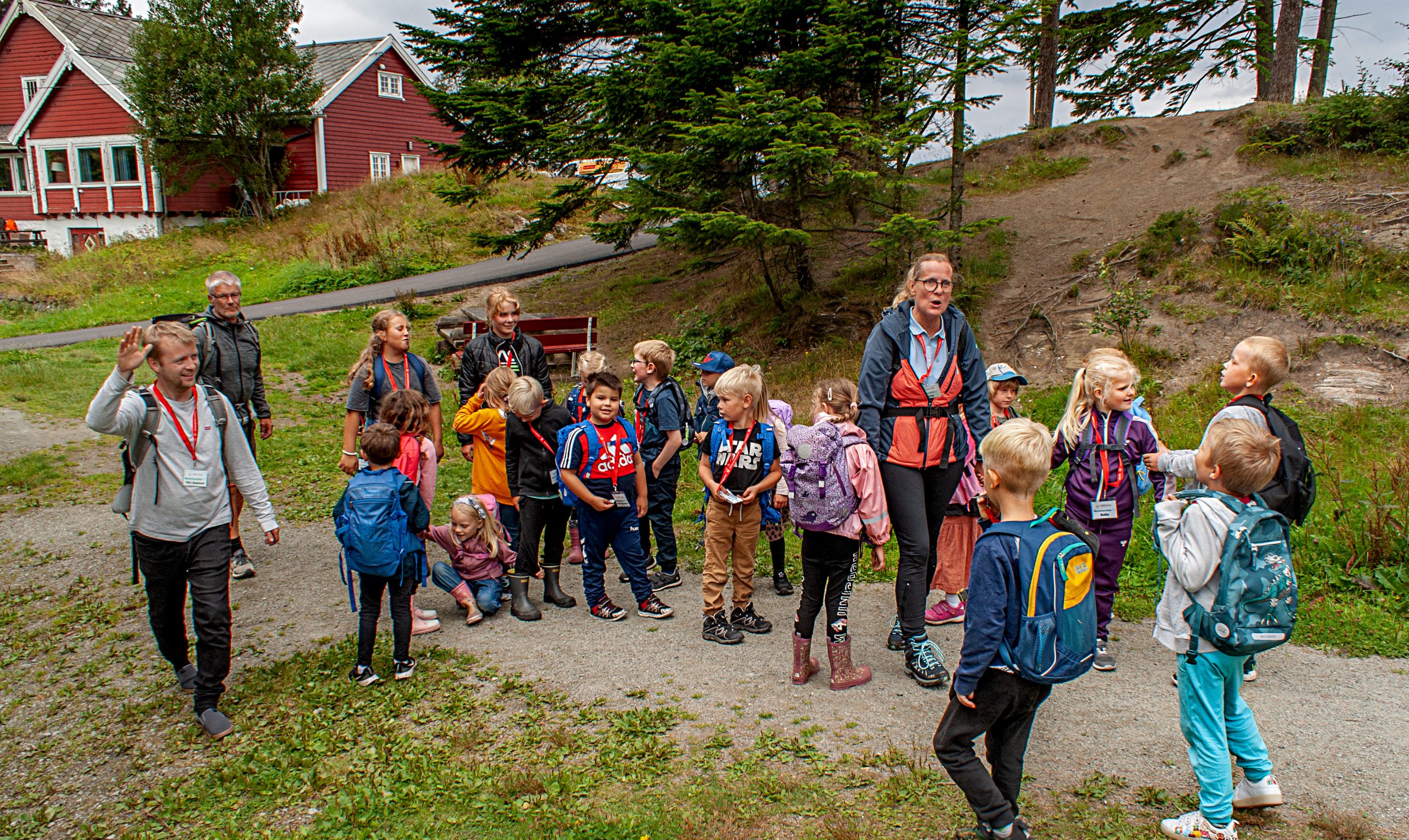 Skolestartleir i Udland